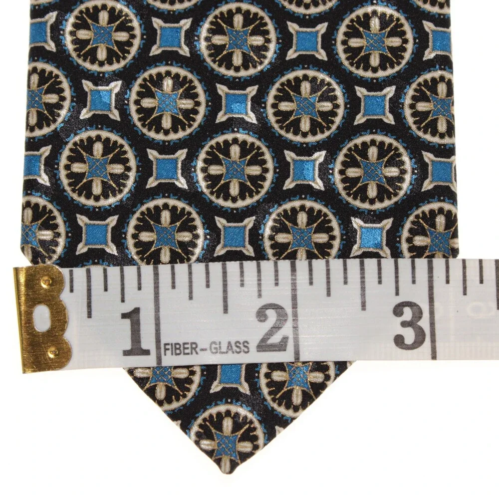 Brioni NWOT Neck Tie in Blues & Cream Geometric Print 100% Silk Made in Italy